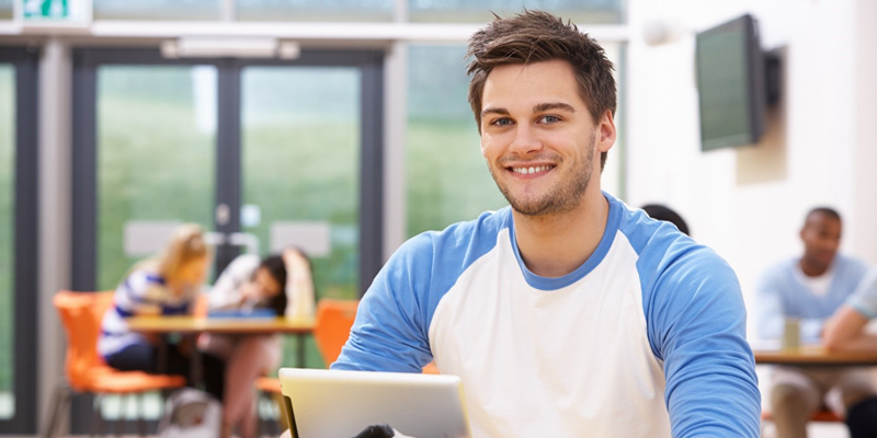 Unistudium oder Ausbildung an der Berufsfachschule