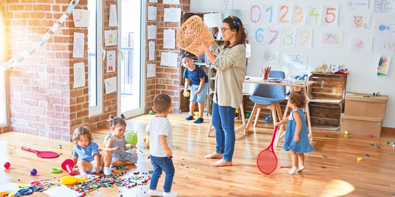 So motivierst Du Kita-Kinder zum Aufräumen, Gruppenraum in der Kita